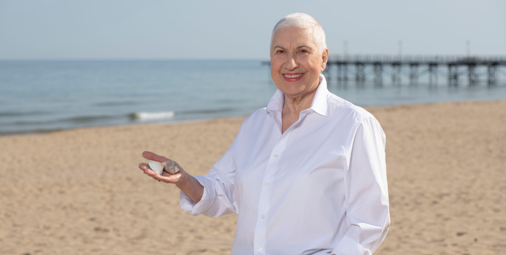 Screening and Discussion : Meet Dr. Emilova, the famous bulgarian holistic healer !